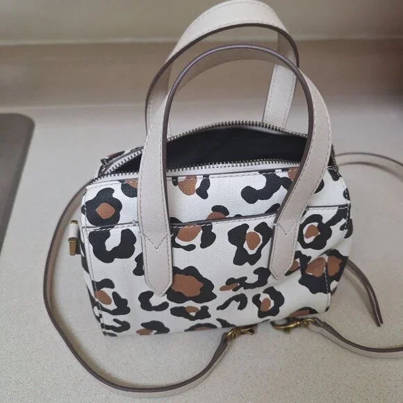FOSSIL MINI SATCHEL BAG. - Picture 2 of 5
